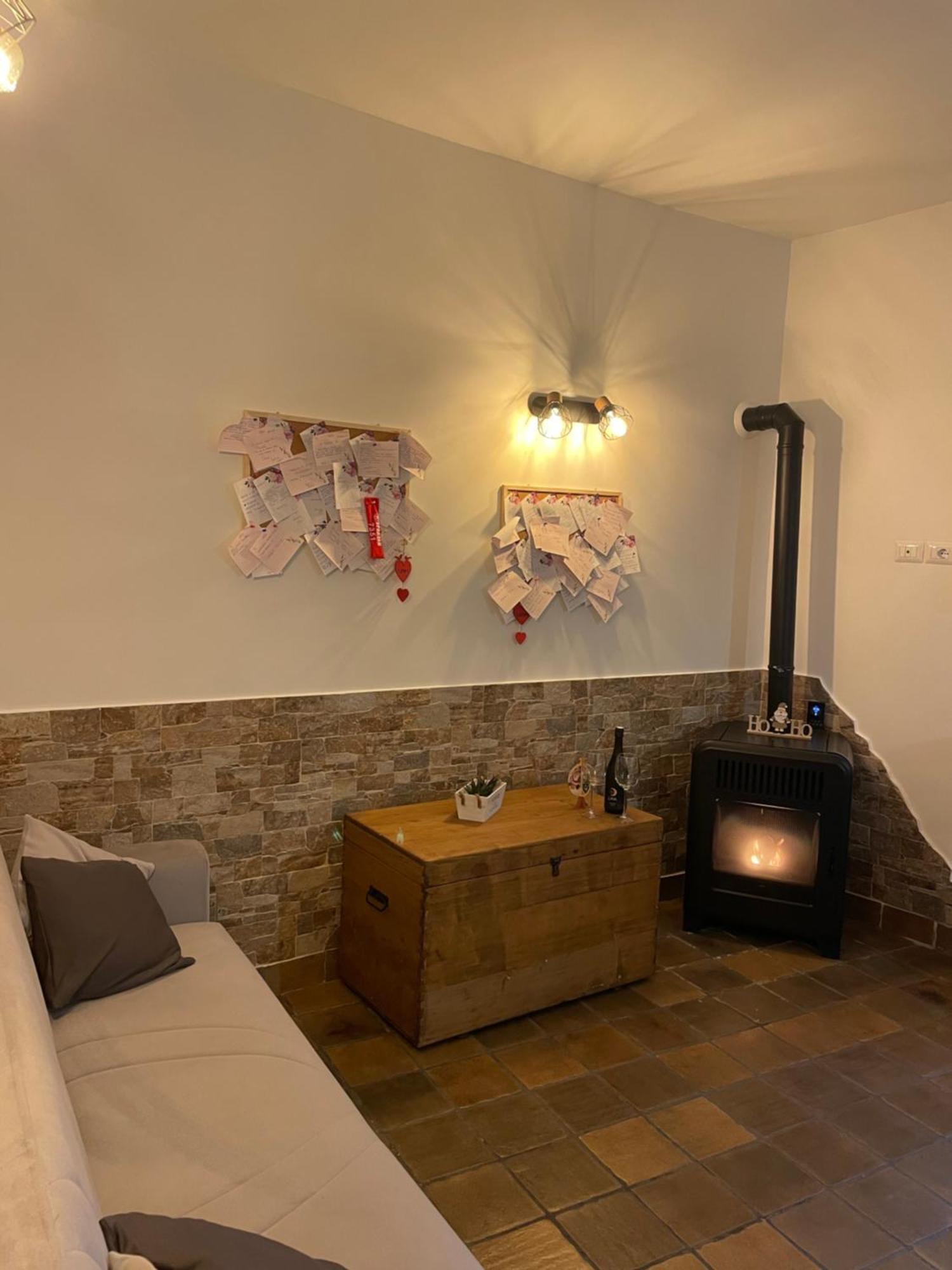 “La Casetta Nel Borgo” Cerveteri Extérieur photo